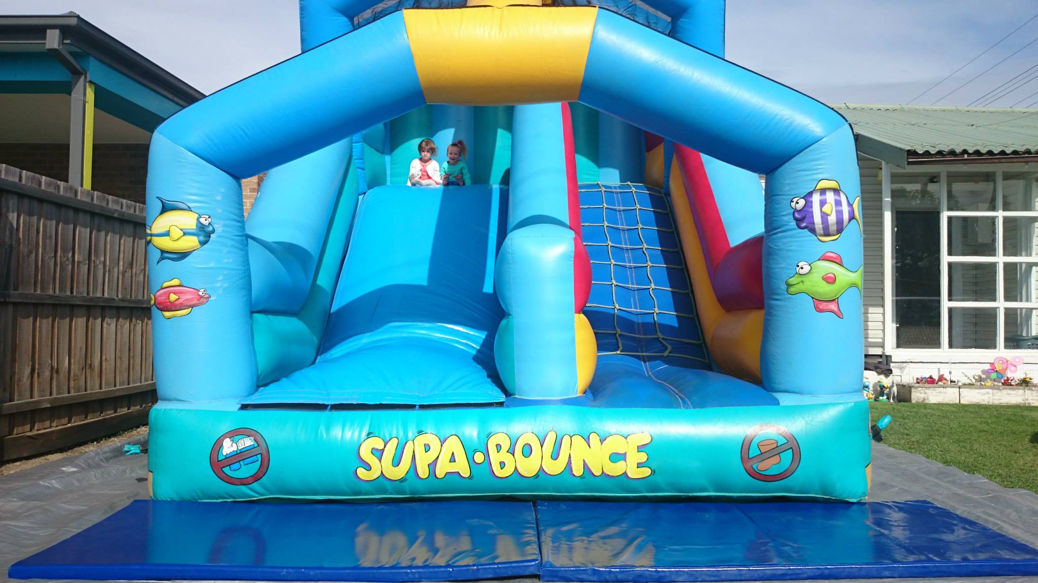Geelong bouncy castle hire
